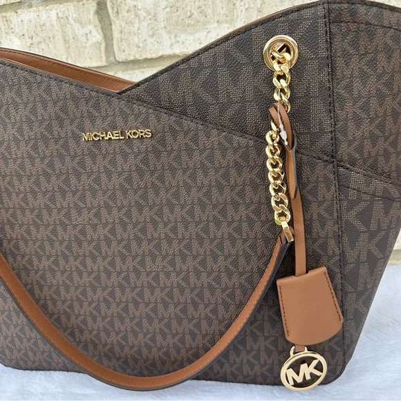 Michael Kors purse and wallet